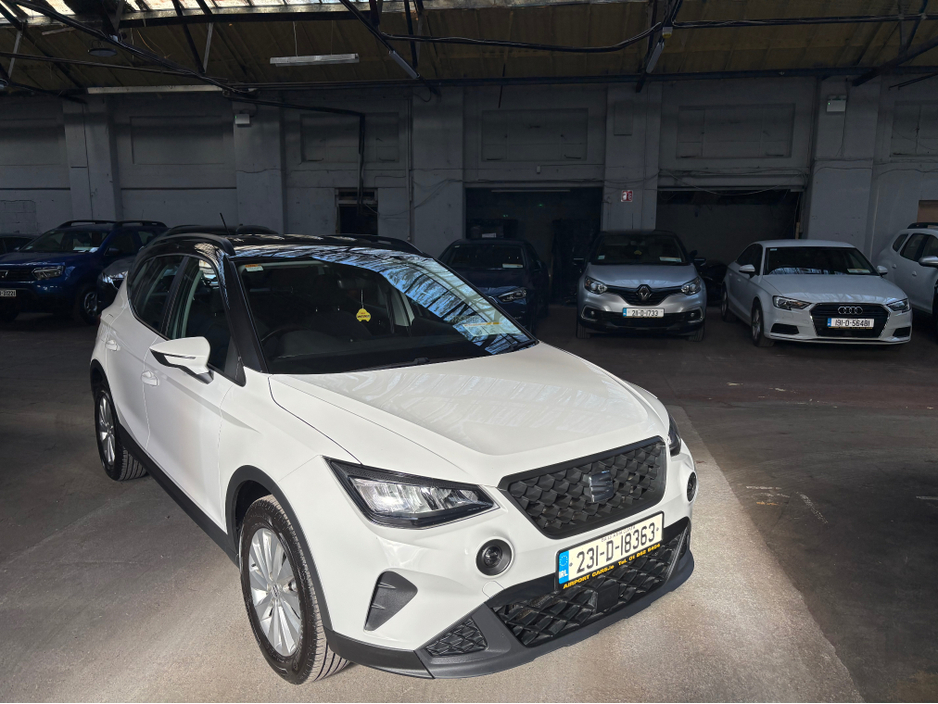 2023 SEAT Arona - image 6