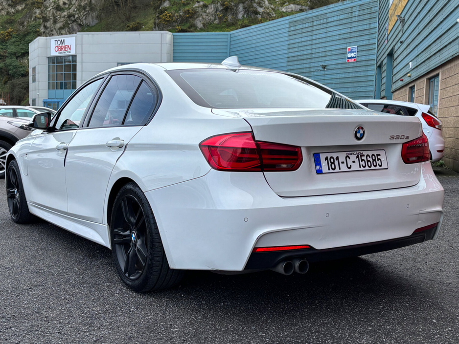 2018 BMW 3 Series - image 15