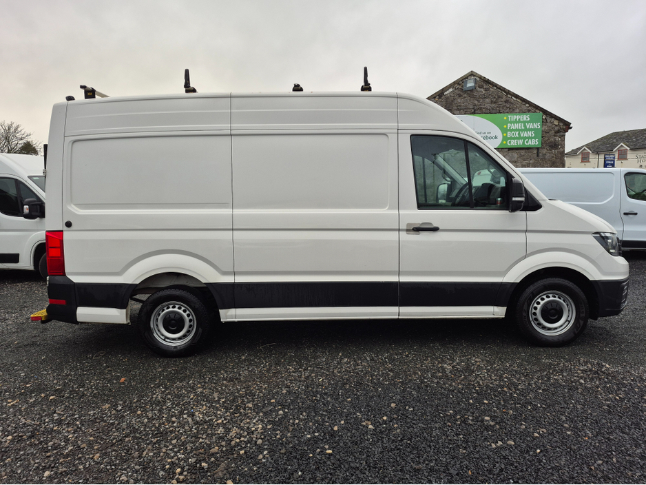 2019 Volkswagen Crafter 35 MWB 144HP M6R 5DR €17,950