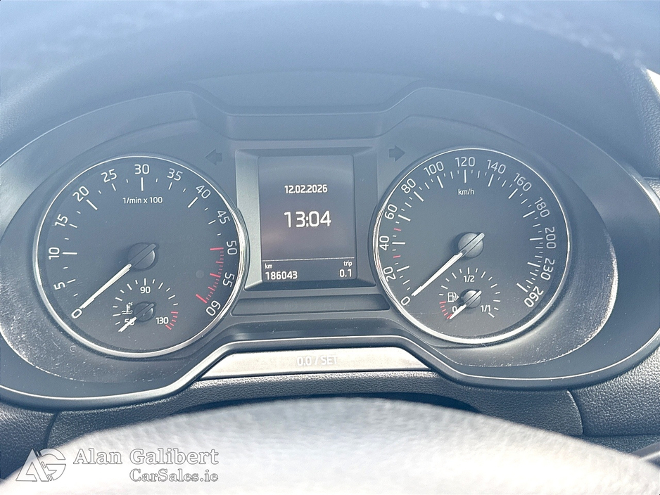 2015 Skoda Octavia AMBITION 1.6 TDI €48 PW €9,995