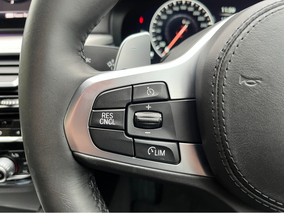 2019 BMW 5 Series 520D M-SPORT AUTOMATIC 2.0 DIESEL //LOW MILES//HARMAN KARDON SOUND SYSTEM// €31,950