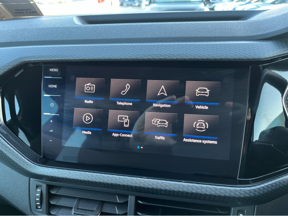 2023 Volkswagen T-Cross R-LINE AUTOMATIC 1.0 PETROL //HIGH SPEC//REVERSE CAMERA//HALF LEATHER SEATS//ADAPTIVE CRUISE CONTROL//KEYLESS ENTRY// €26,950