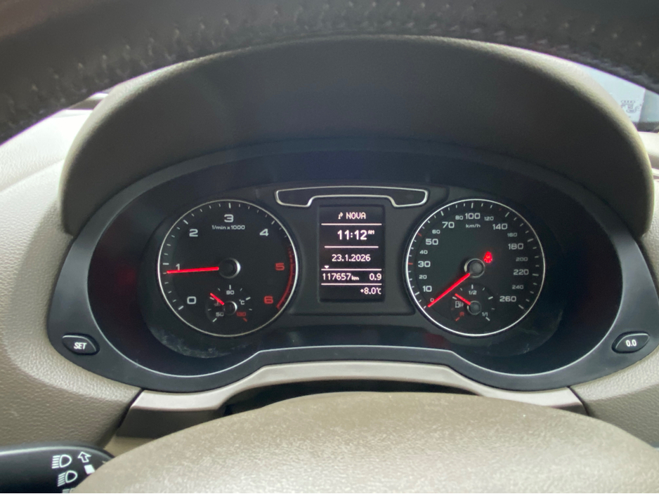 2014 Audi Q3 - image 8