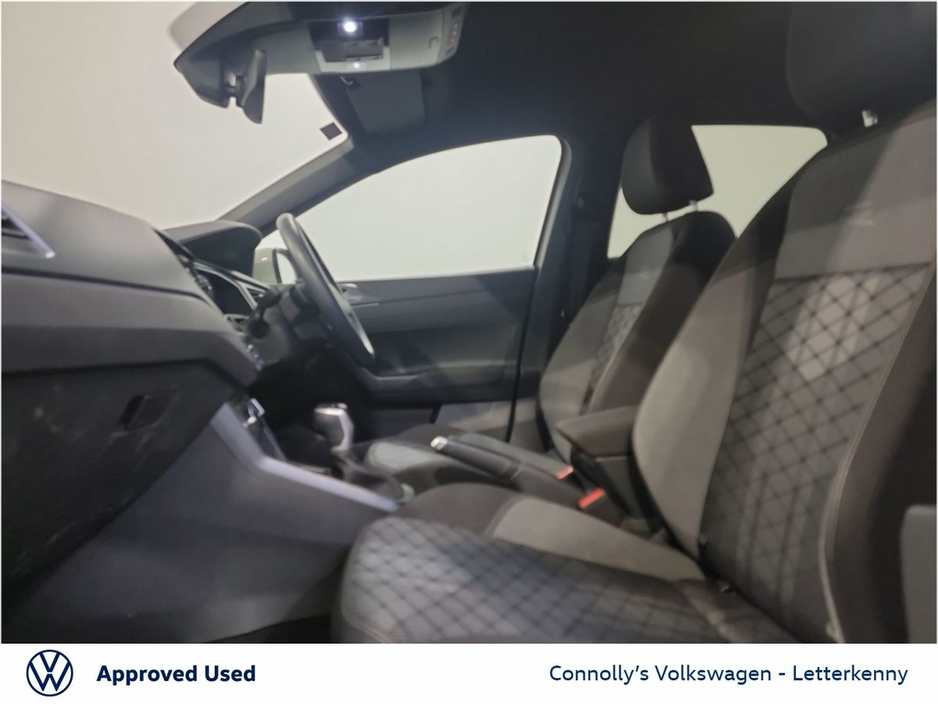 2024 Volkswagen Taigo - image 4