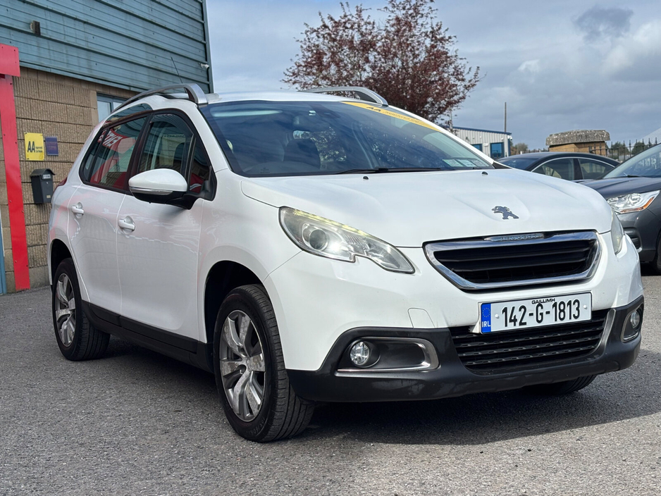 2014 Peugeot 2008 - image 4