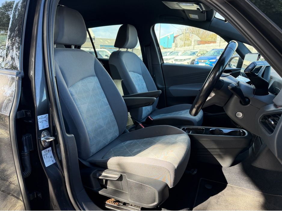 2021 Volkswagen ID.3 - image 13