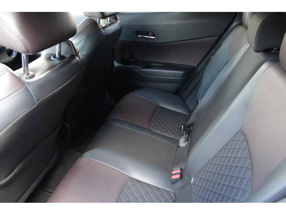 2017 Toyota C-HR - image 20