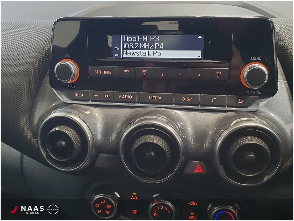 2021 Nissan Juke - image 12