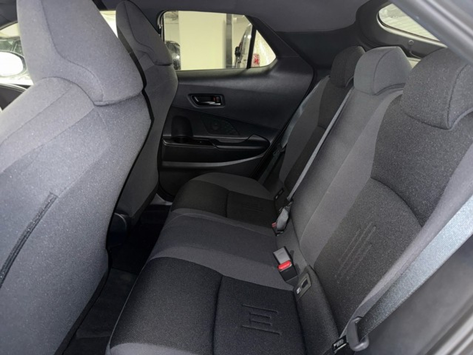 2024 Toyota C-HR NEW MODEL HYBRID SPORT + // PANORAMIC ROOF // APPLE CARPLAY/ANDROID AUTO // FULL WARRANTY €38,945