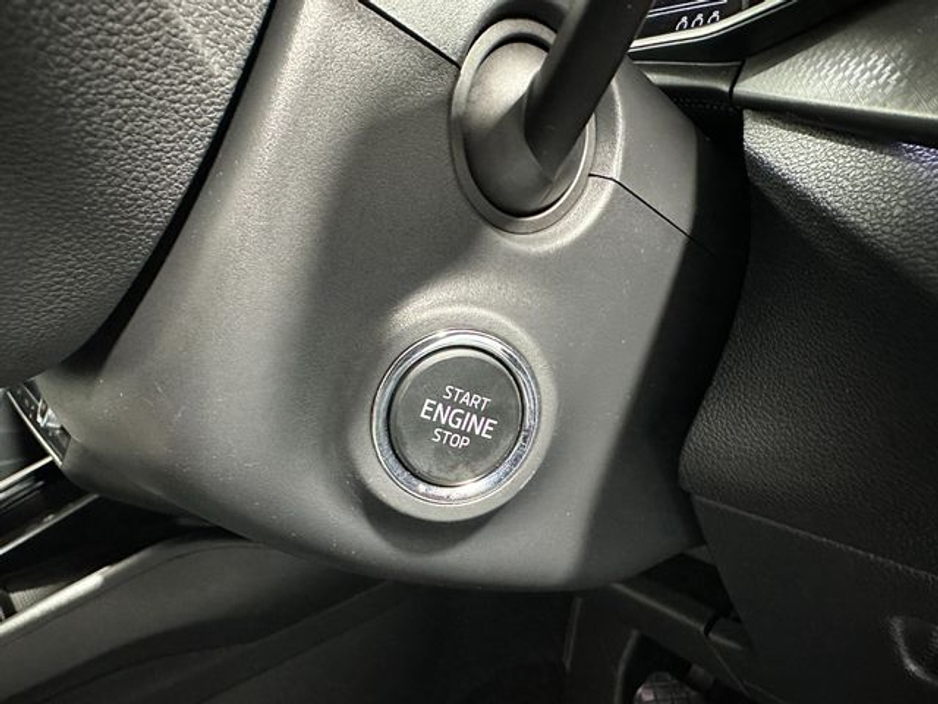 2022 Skoda Scala - image 22