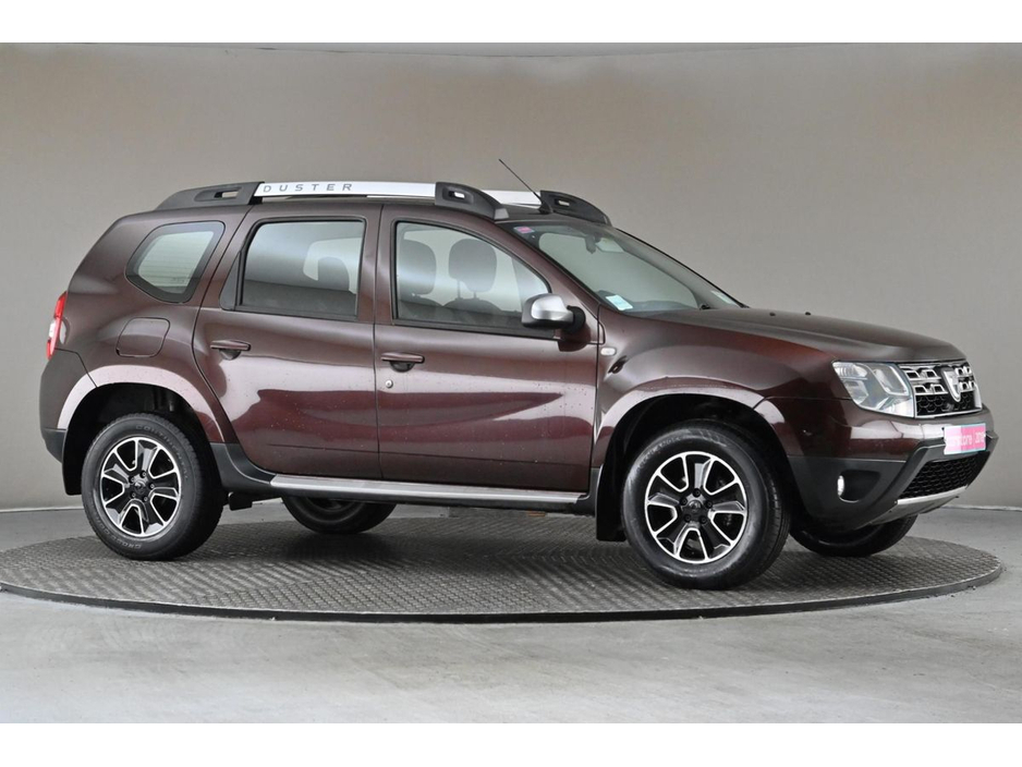 2018 Dacia Duster - image 12