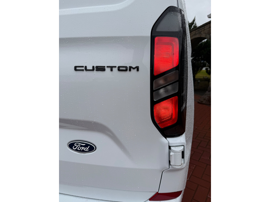 2024 Ford Transit Custom  €29,995