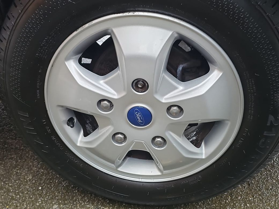 2016 Ford Tourneo 9 SEATS, TOURNEO CUSTOM, NEW WET BELT, 310 LWB, NEW NCT, FINANCE, WARRANTY, 5 STAR REVIEWS €23,495