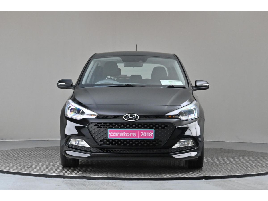 2018 Hyundai i20 - image 2