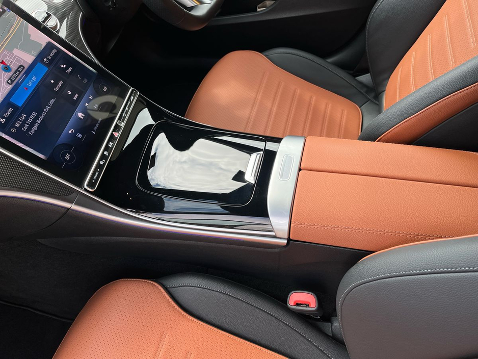 2025 Mercedes-Benz C Class - image 19