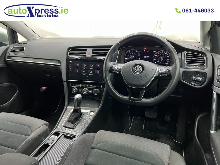 2017 Volkswagen Golf - image 23