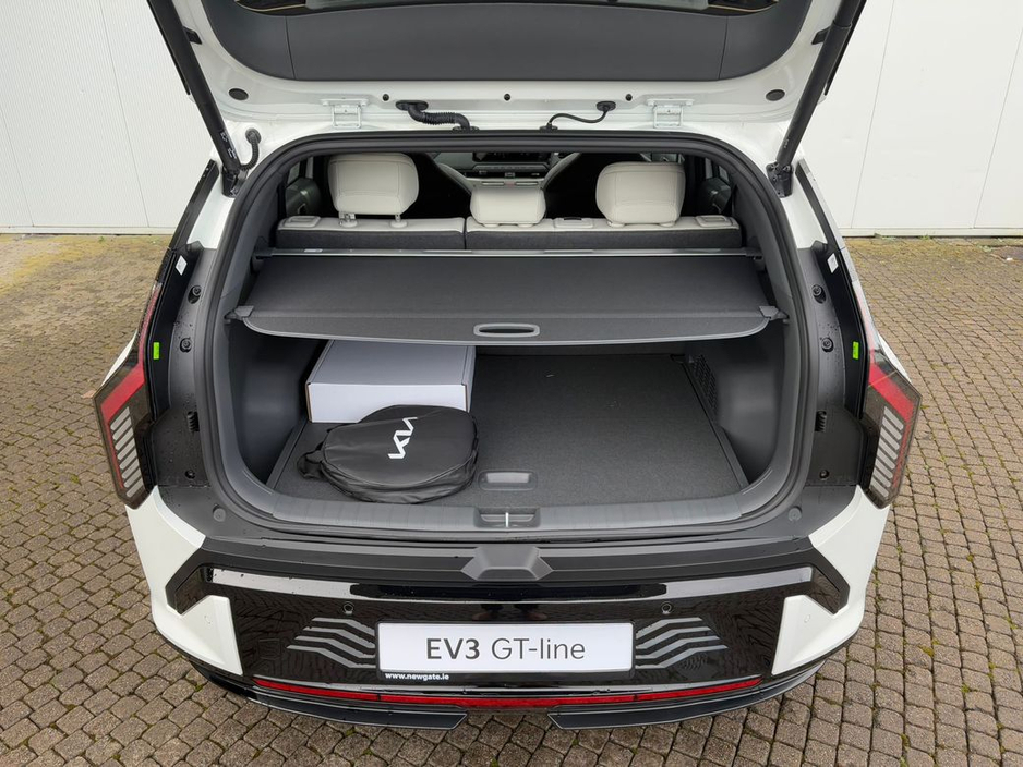 2026 Kia EV3 - image 37
