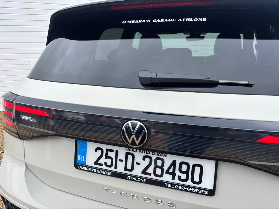 2025 Volkswagen T-Cross - image 8