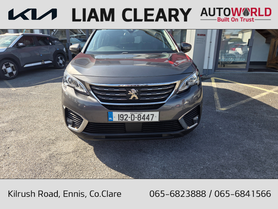 2019 Peugeot 5008 - image 8