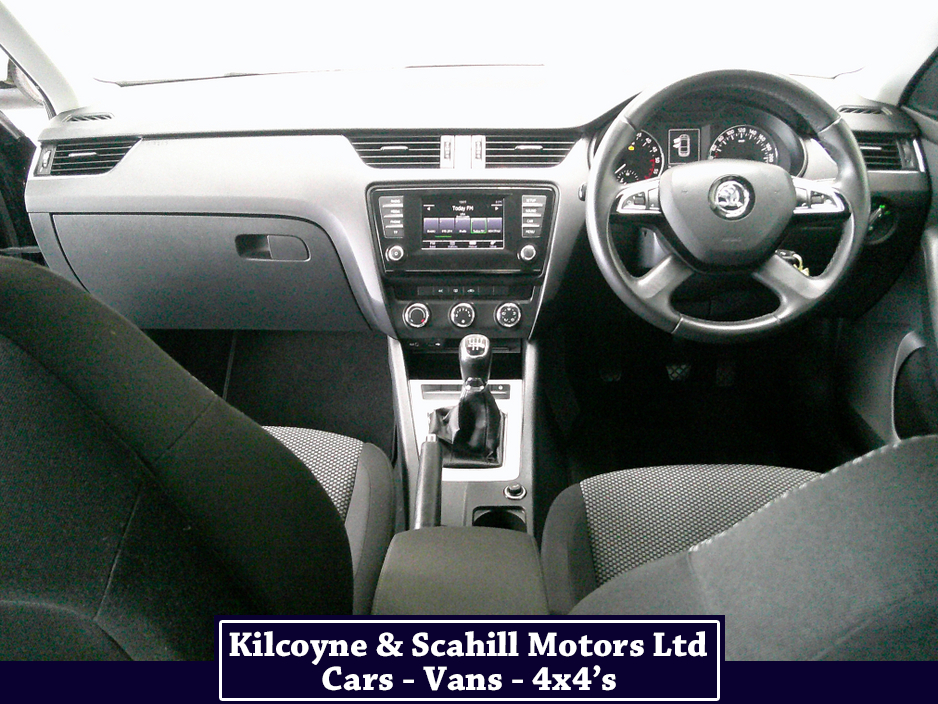 2015 Skoda Octavia - image 15