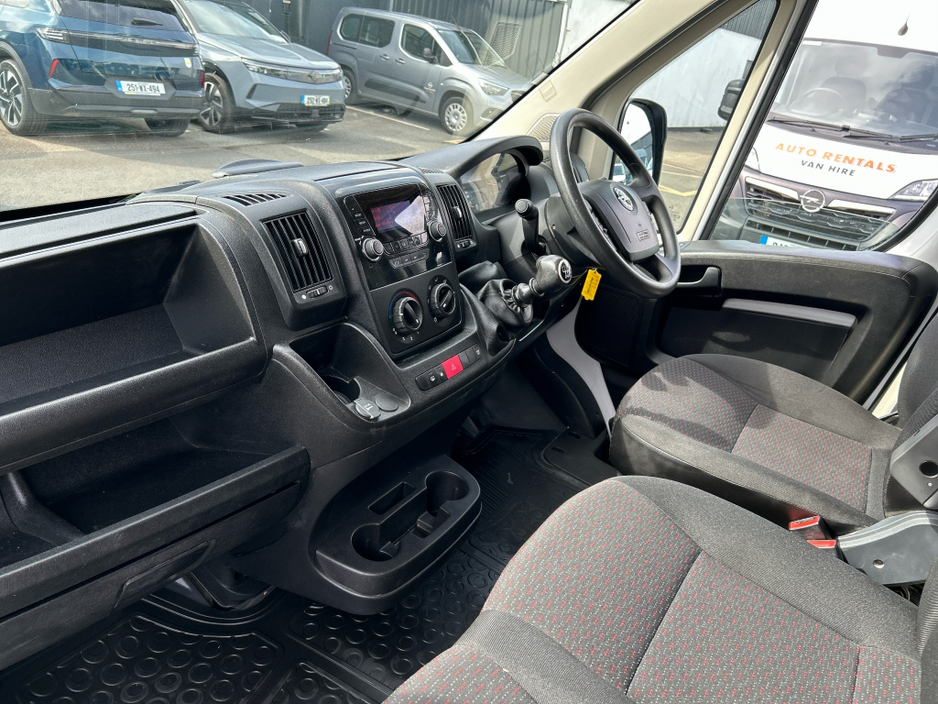 2022 Opel Movano L3H2 3.5T-2.2 140 6SPEED MY 140-DIE6S MY22 2 €18,950