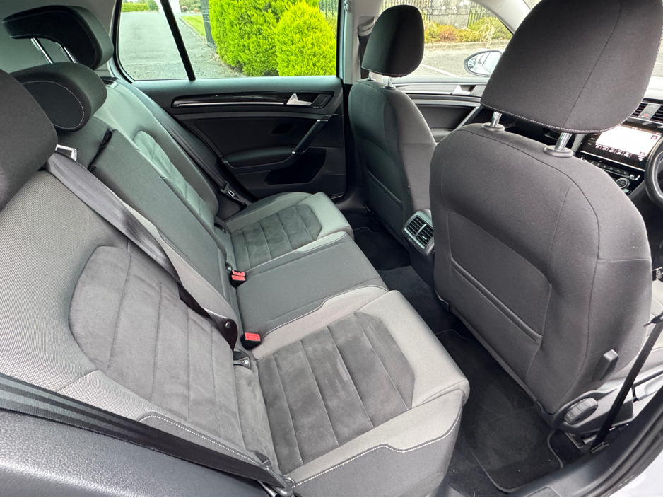 2017 Volkswagen Golf 1.6 TDi HIGHLINE 115 BHP 5dr €16,950