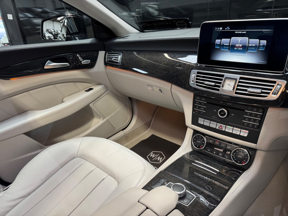 2017 Mercedes-Benz CLS Class - image 17