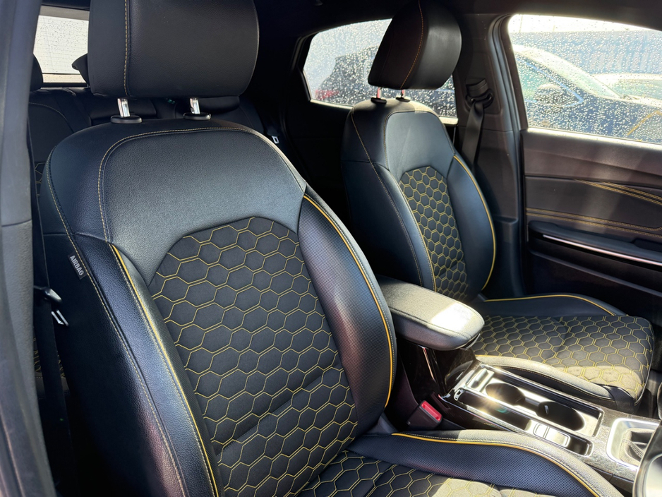 2019 Kia XCeed - image 9