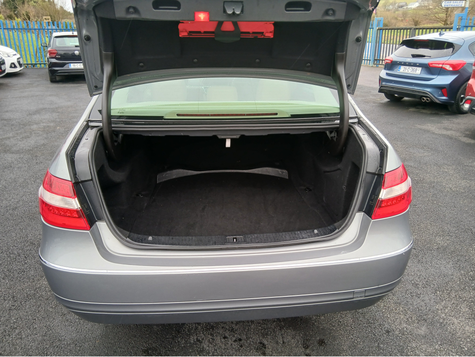 2011 Mercedes-Benz E Class 220 CDI BLUE EFFICIENCY ELEGANCE 4DR AUTO €5,000