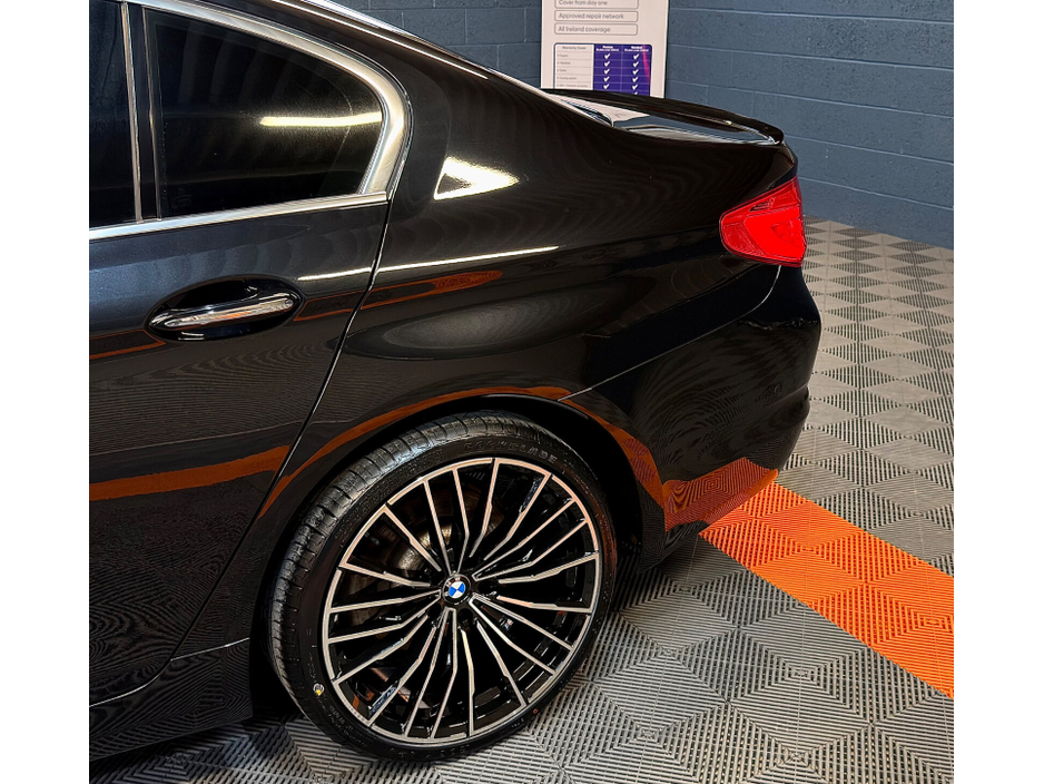 2017 BMW 5 Series 520d Luxury Auto €22,850