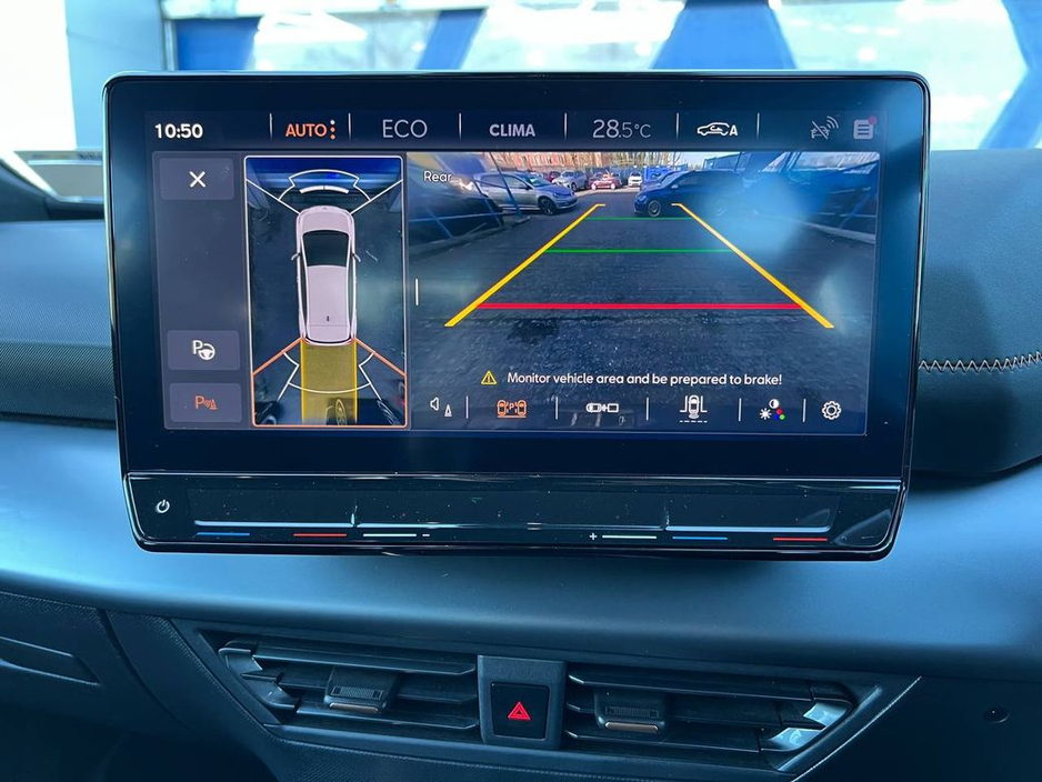 2023 Cupra Born - image 7