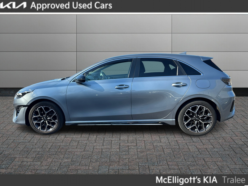 2022 Kia Ceed - image 6