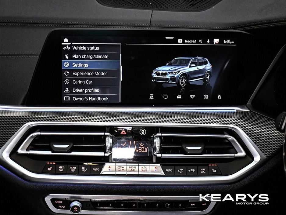 2020 BMW X5 - image 20