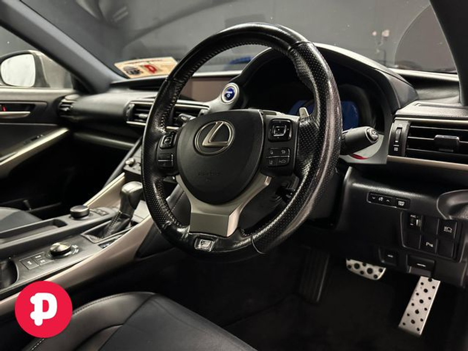 2017 Lexus IS 300 h 300 H 2.5 F Sport E-cvt S/S Auto - Straight Sale Discount €21,950