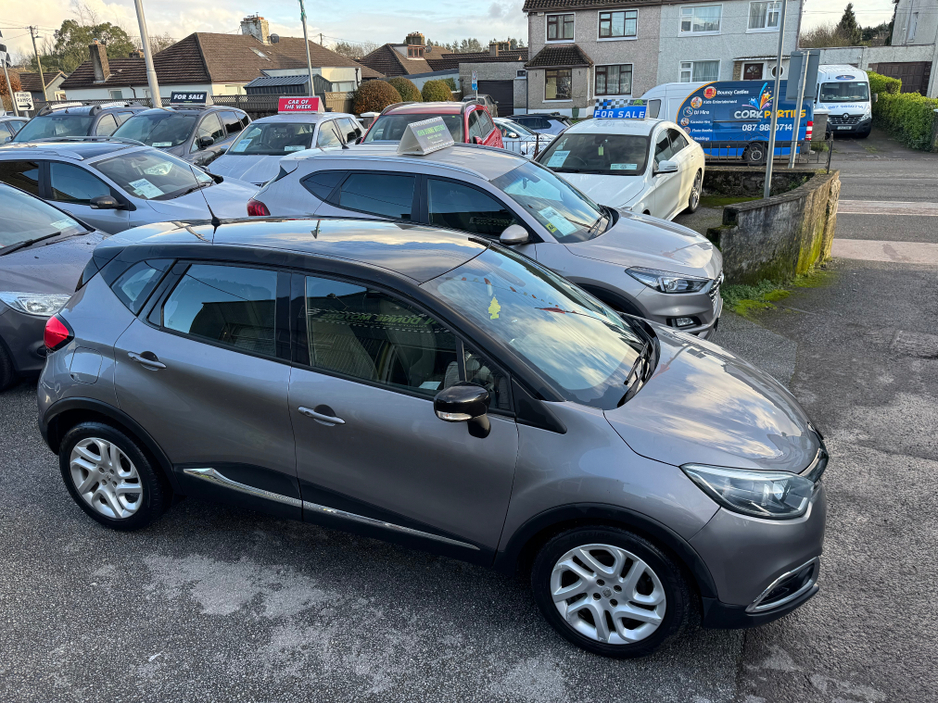 2015 Renault Captur INTENSE 1.5 DCI 90 4DR €8,200