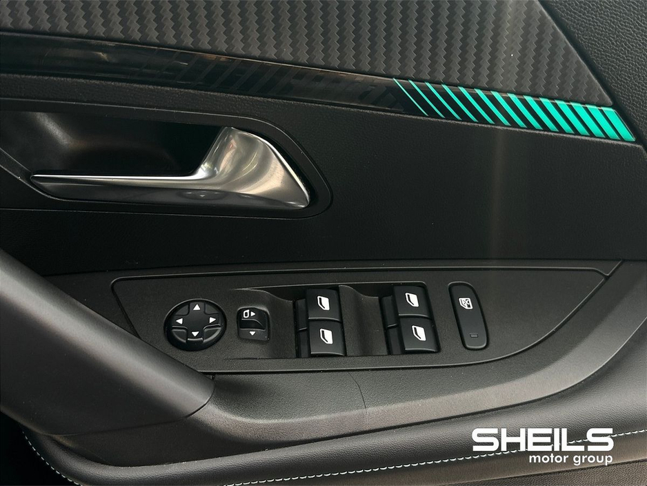 2022 Peugeot 2008 1.2 Petrol Allure 100BHP €23,450