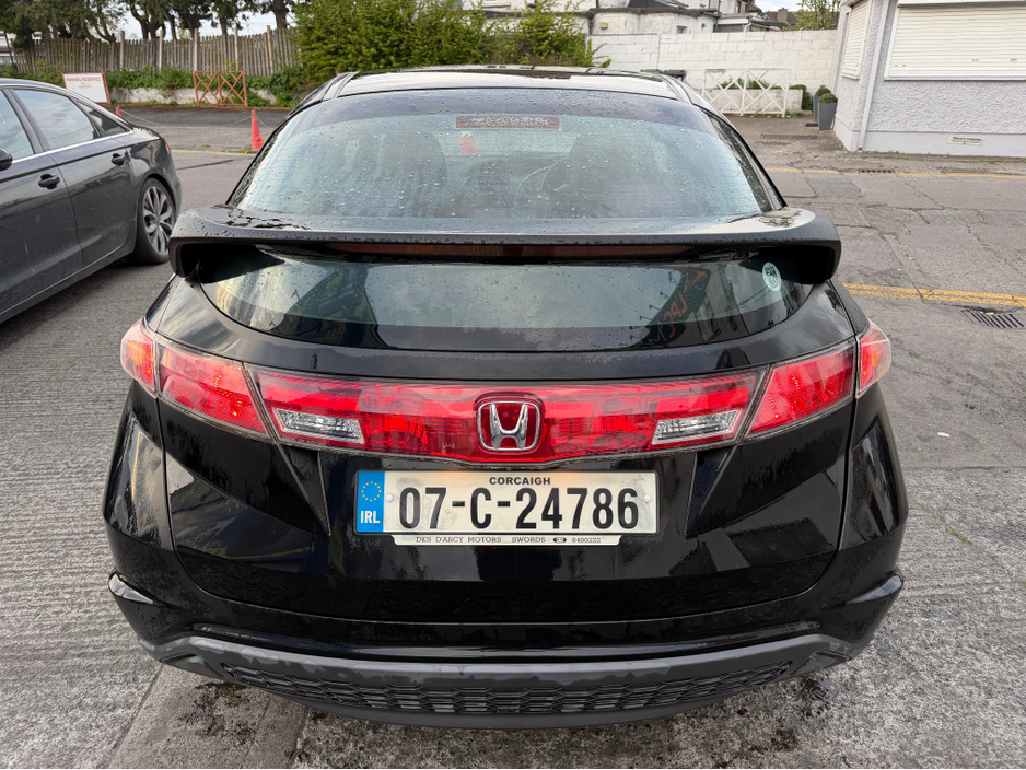 2007 Honda Civic - image 11