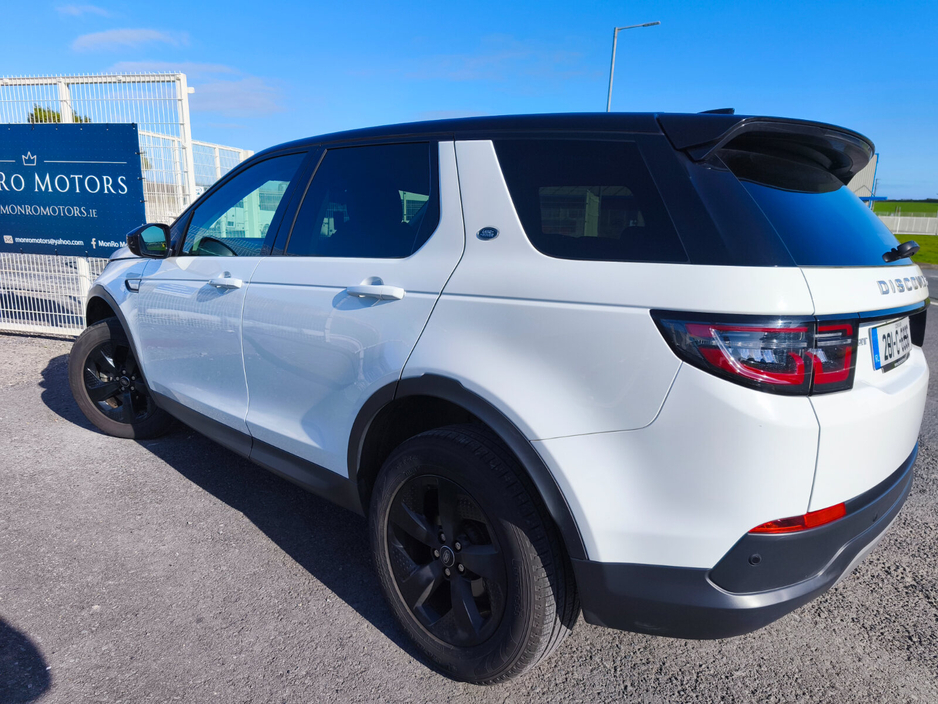 2020 Land Rover Discovery Sport - image 5