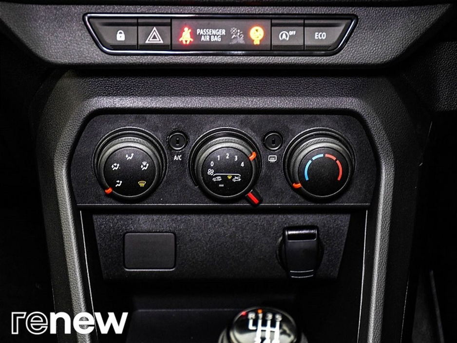 2023 Dacia Sandero Stepway - image 24