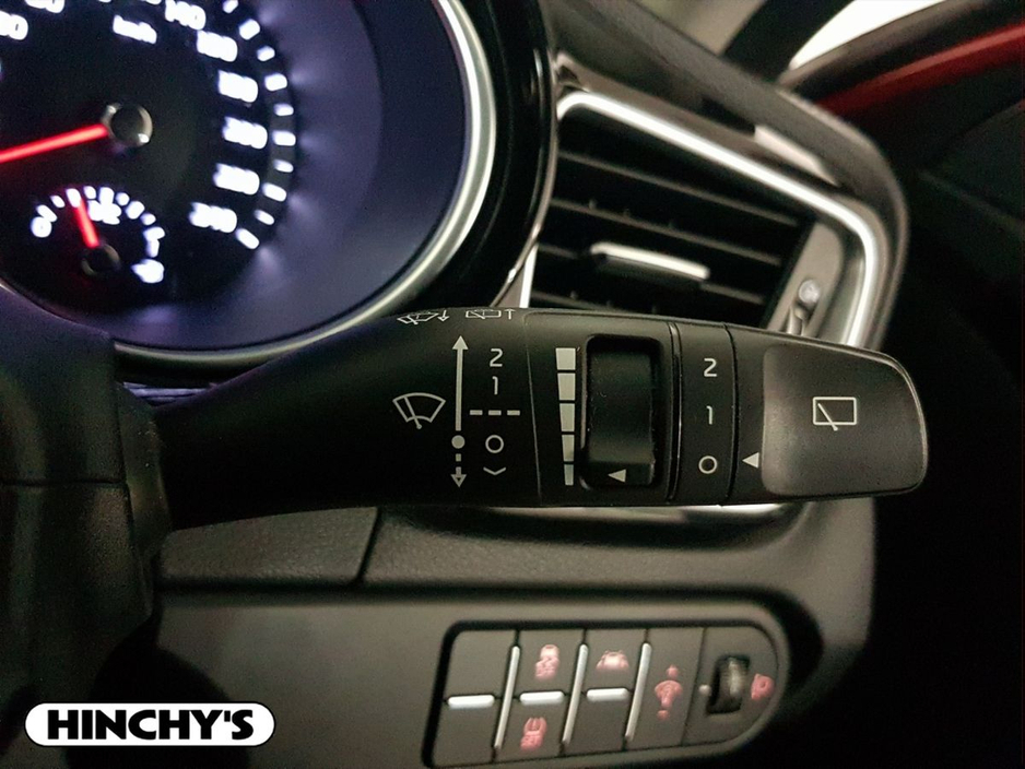 2020 Kia XCeed - image 22