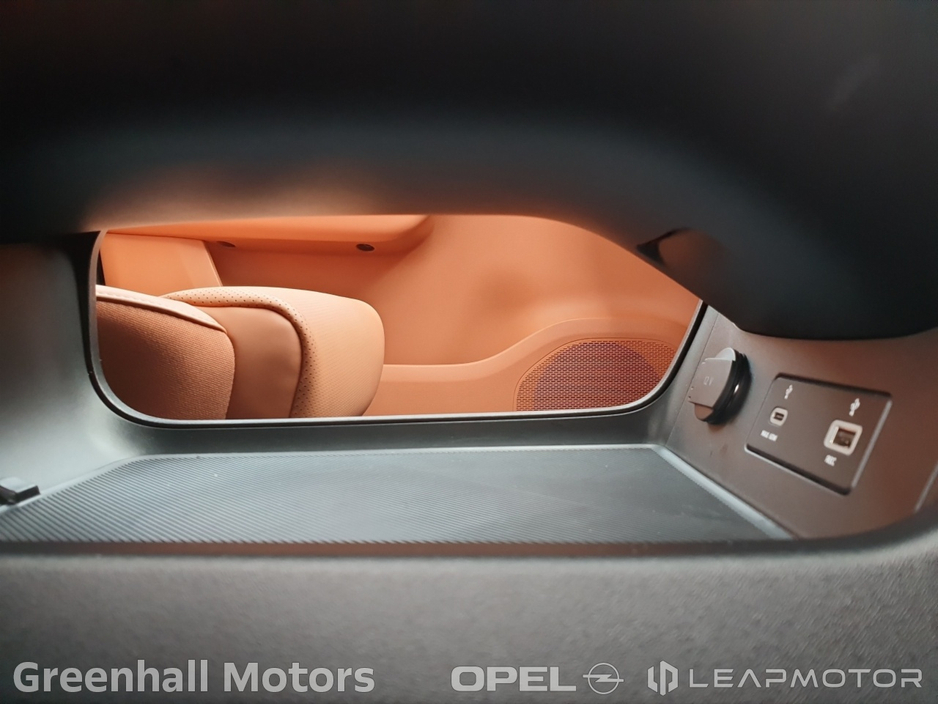 2025 Leapmotor C10 C10 Design REEV €43,800