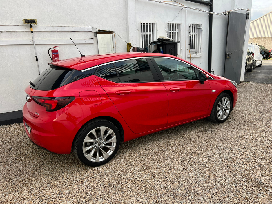 2016 Opel Astra  €7,950