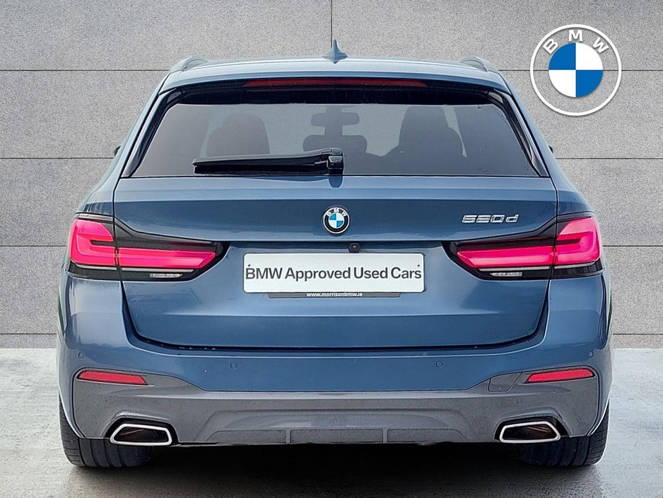 2024 BMW 5 Series - image 15