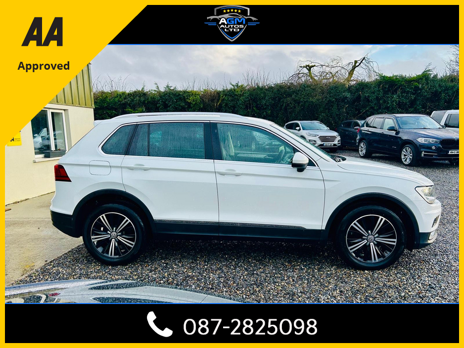 2016 Volkswagen Tiguan - image 3