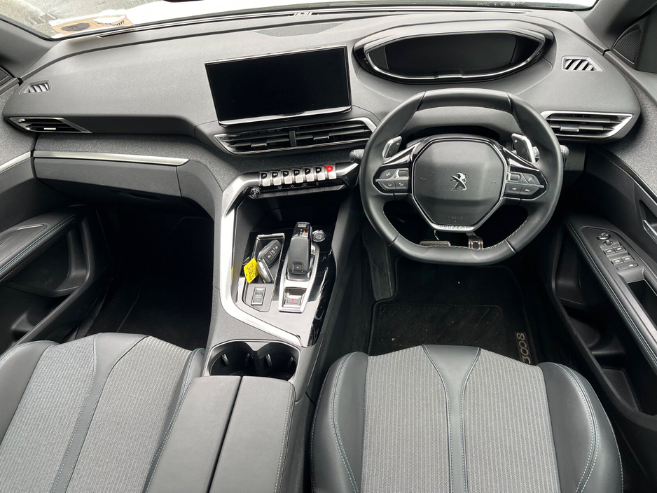 2023 Peugeot 3008 1.5 BlueHDi 130bhp Auto Allure €33,900