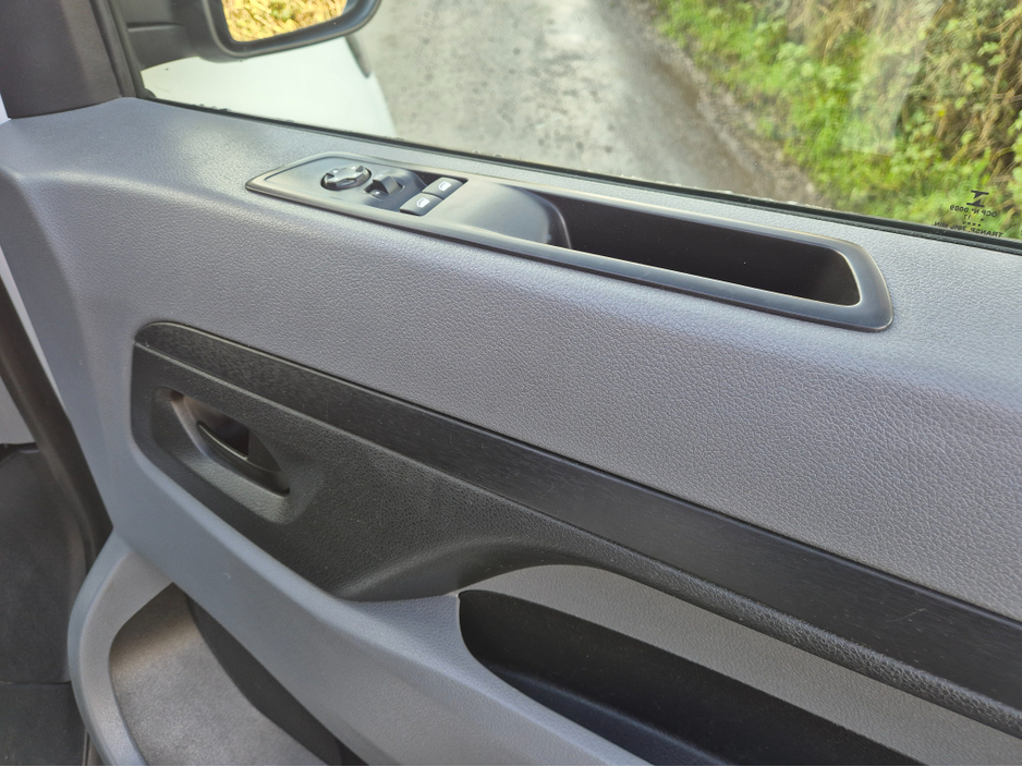 2017 Citroen Dispatch XS BLUEHDI 95 4DR €9,750