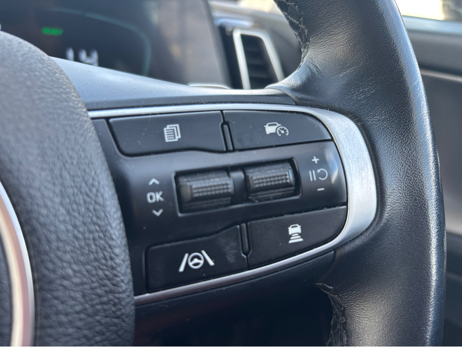 2023 Kia Sportage - image 10