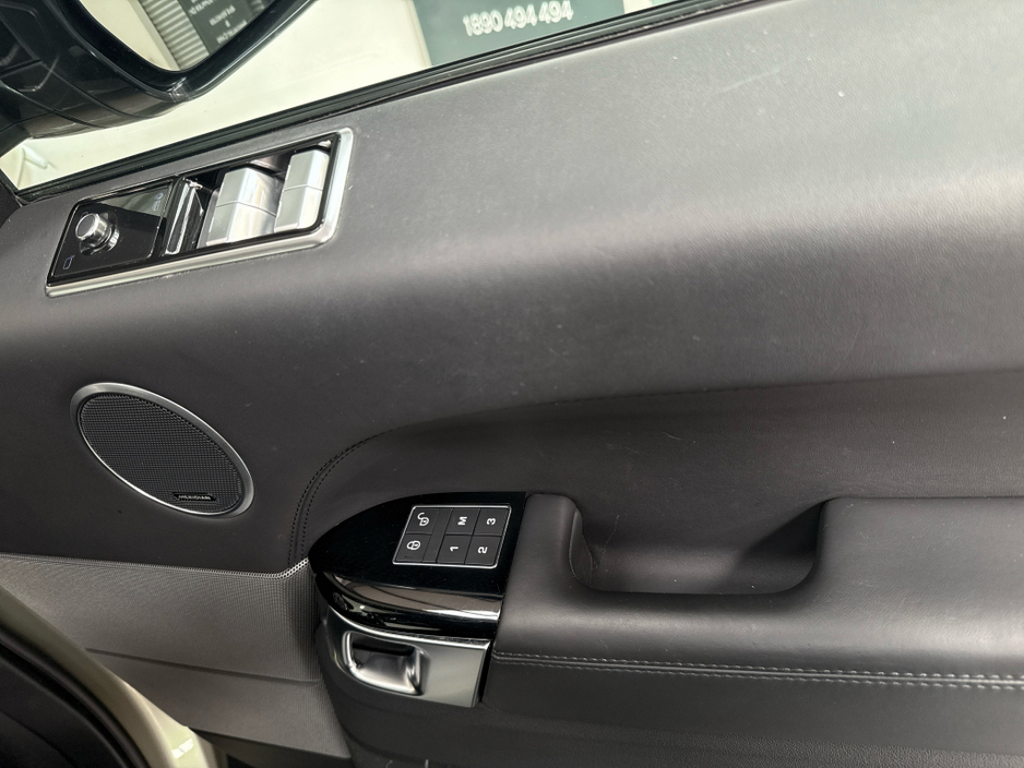 2020 Land Rover Range Rover Sport - image 23