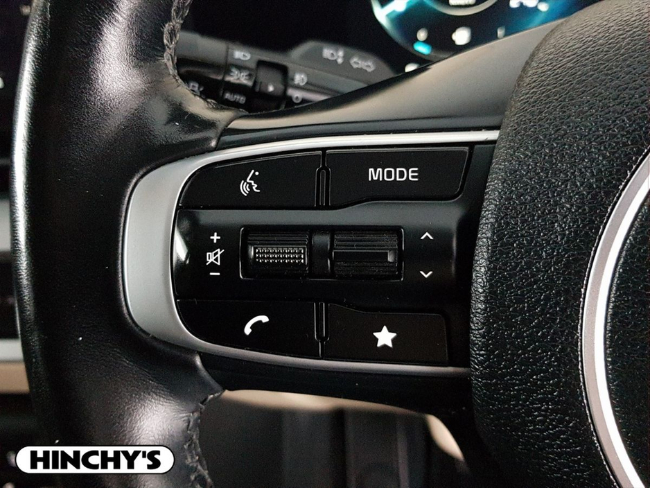 2022 Kia Sportage - image 18