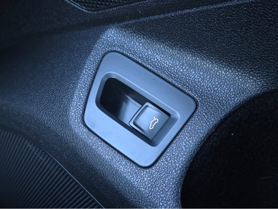 2018 Volkswagen Arteon 2.0 TSI  4 MOTION 280BHP VIRTUAL DASH FULL LEATHER HEATED ELECTRIC SEATS SAT NAV CARPLAY ANDROID AUTO BLIND SPORT PARKING SENSORS SELF PARKING ASSIST 360 CAMERA €27,500